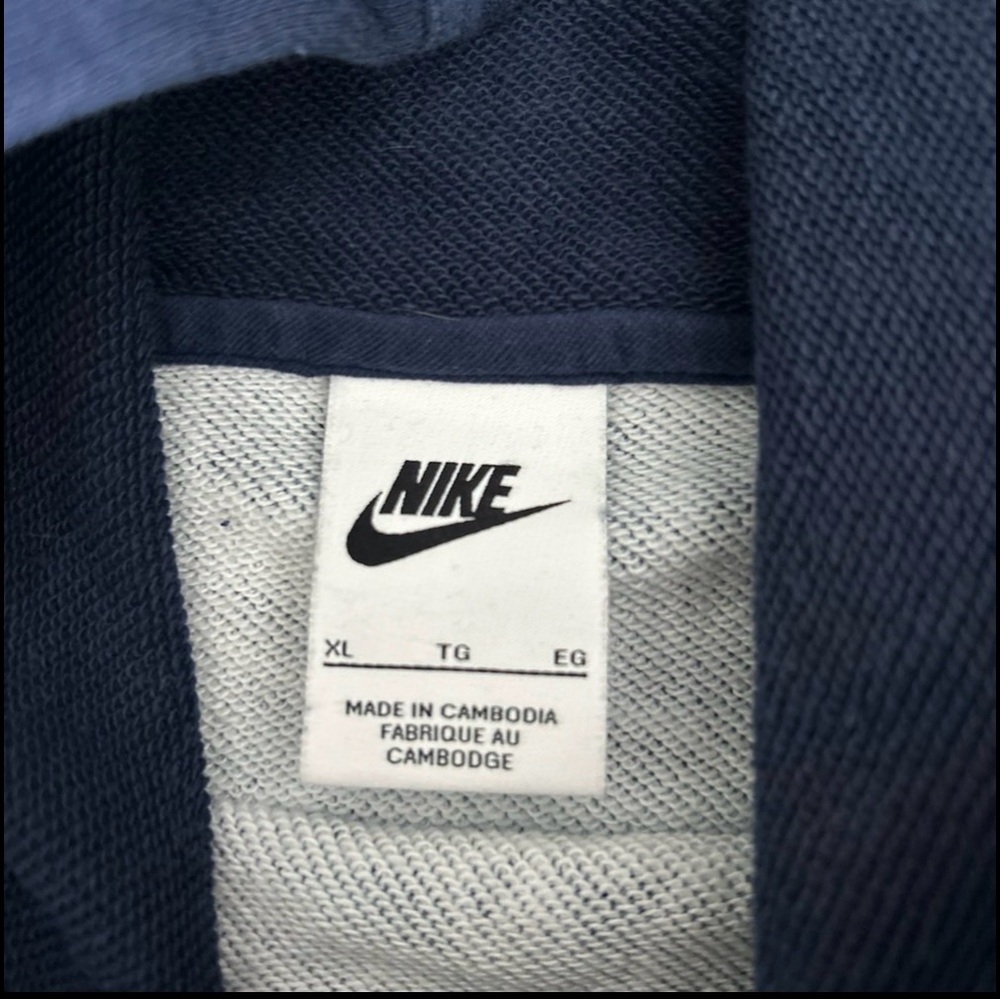 Nike Youth XL Bundle Hoodie Shirt Jacket Athletic Kids Lot - Picture 5 of 7
